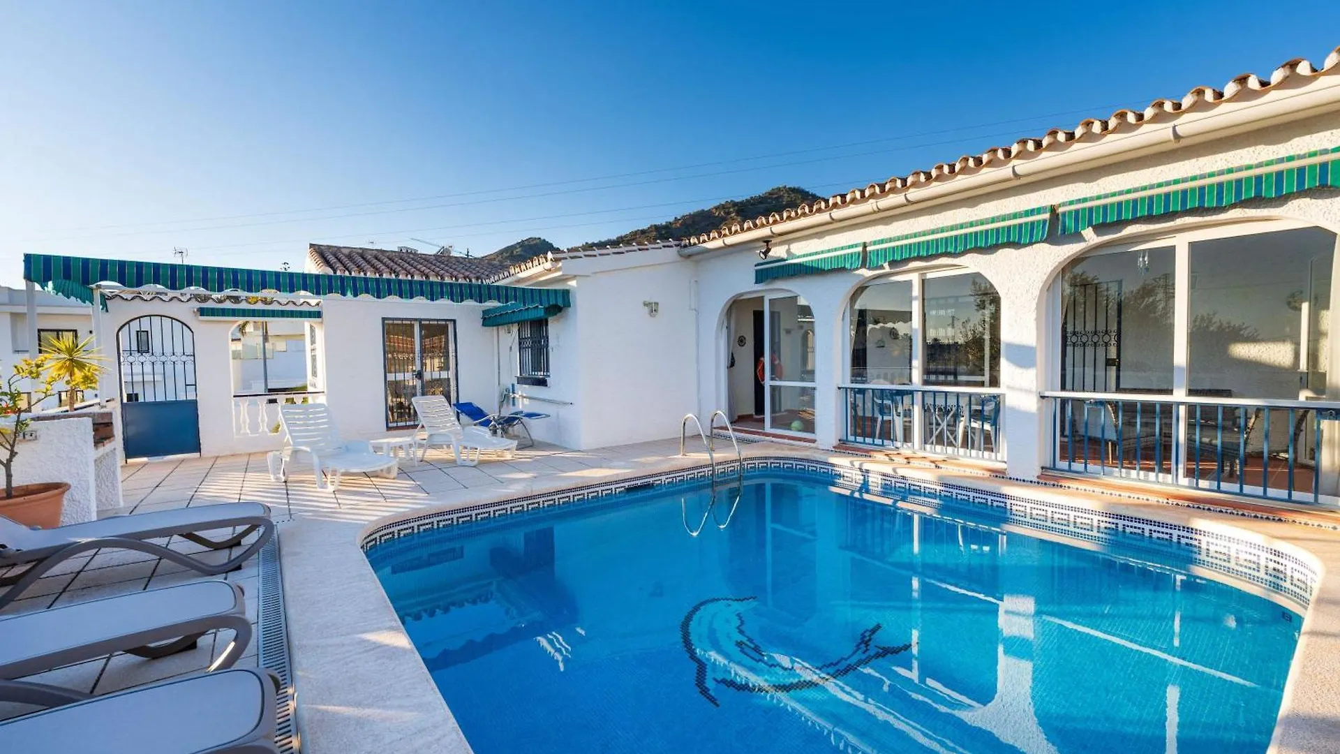 Casa Laybac Villa Nerja 0*,