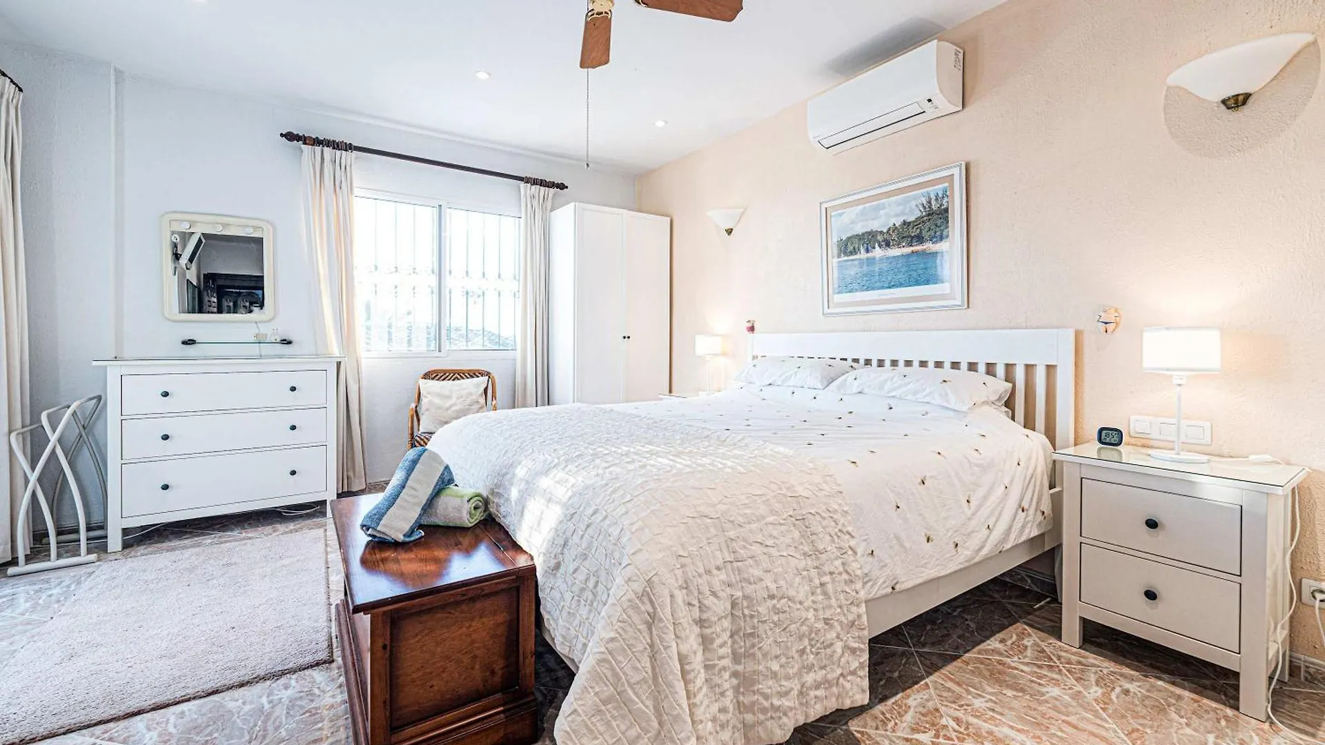 Casa Laybac Villa Nerja Spain